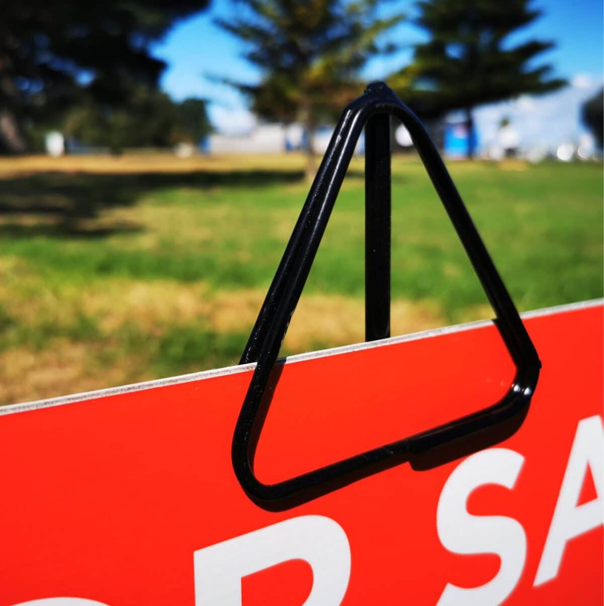 450mm METAL WIRE FOOT STAKE SIGN HOLDER - SW450 - Image 5